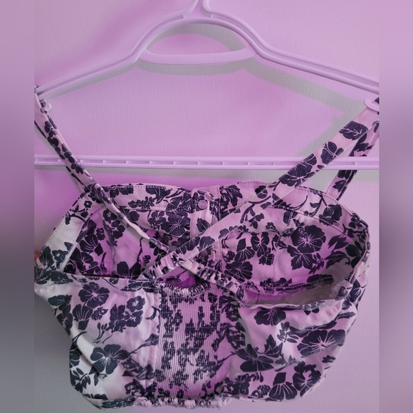 Floral Parisian works crop top - Picture 3 of 7